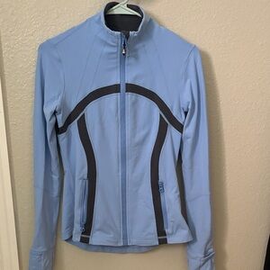 Lululemon Athletica Light Blue and grey forme jacket
